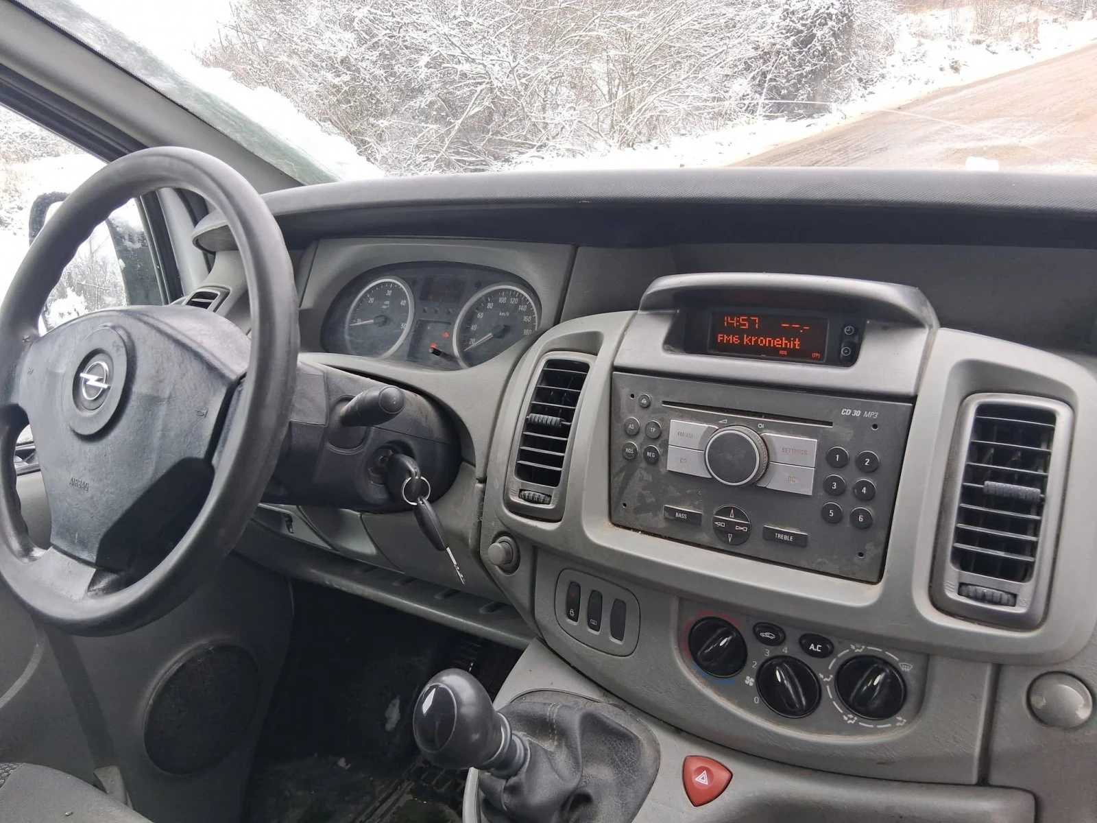 Opel Vivaro  - изображение 4