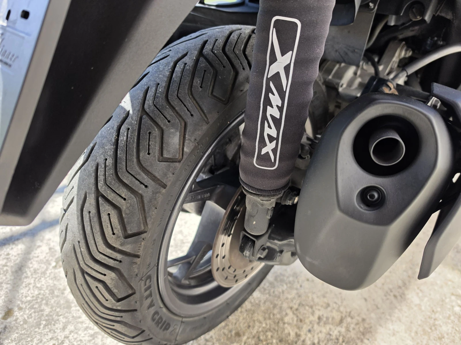 Yamaha X-max 300ie, ABS-TCS, снимка 10 - Мотоциклети и мототехника - 54156906