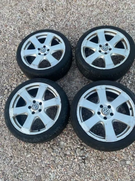 Гуми с джанти 225/40R18, снимка 4