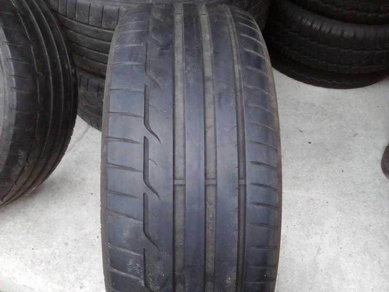 Гуми Летни 245/45R18, снимка 1 - Гуми и джанти - 18590774