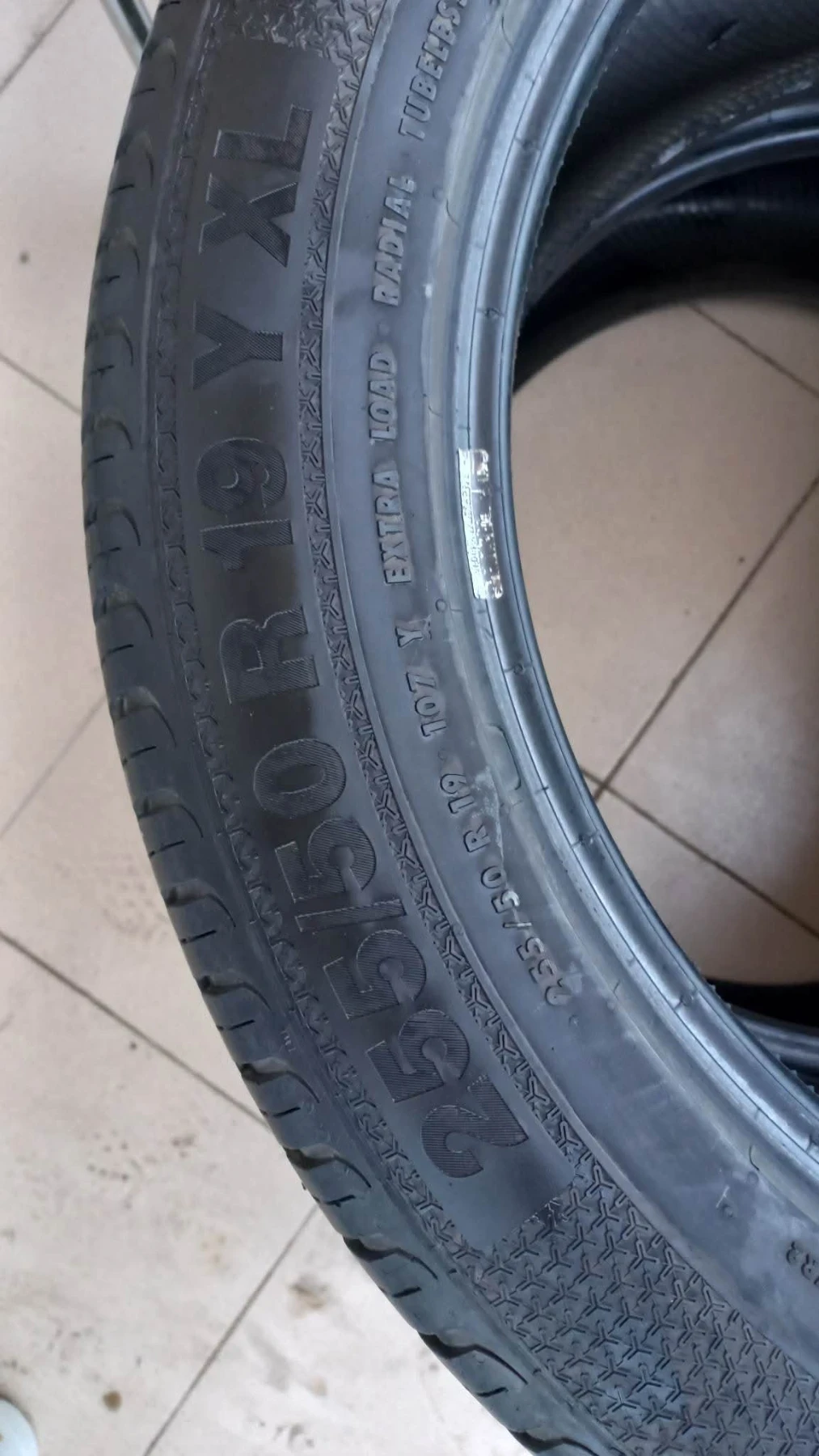 Гуми Летни 225/55R17, снимка 12 - Гуми и джанти - 55000487