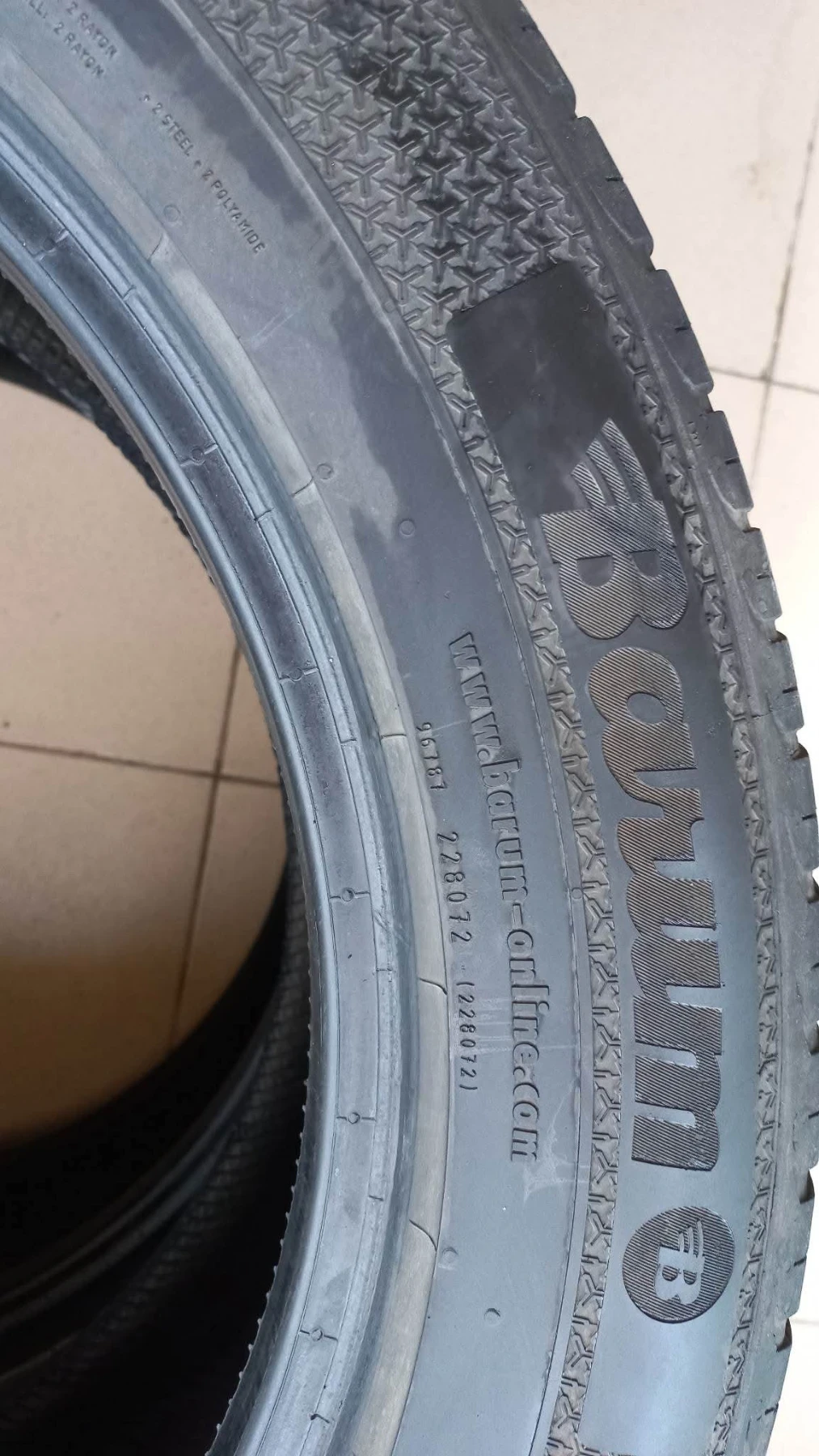 Гуми Летни 225/55R17, снимка 10 - Гуми и джанти - 55000487