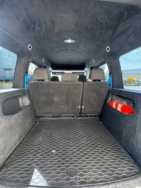 VW Caddy 2.0 TDi LED перфектно състояние , снимка 16