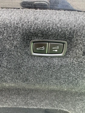 Porsche Taycan Turbo S 761 к.с., снимка 16