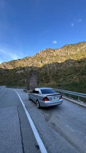 Mercedes-Benz C 220, снимка 7
