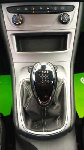 Opel Astra SPORTS TOURER - 9899 € / 19360.76 лв. - 27217599 10