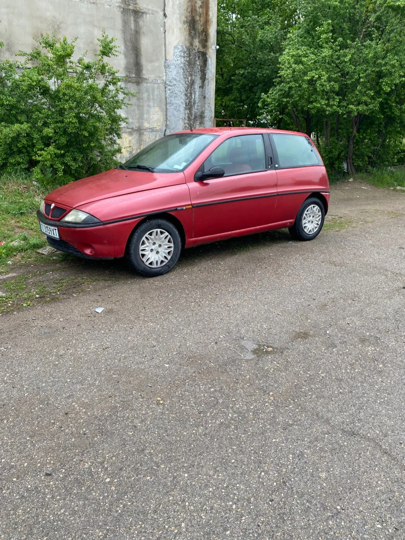 Lancia Y 1.1 16v, снимка 1 - Автомобили и джипове - 47004658