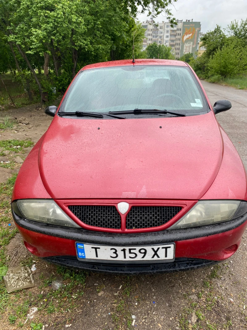 Lancia Y 1.1 16v, снимка 2 - Автомобили и джипове - 47004658