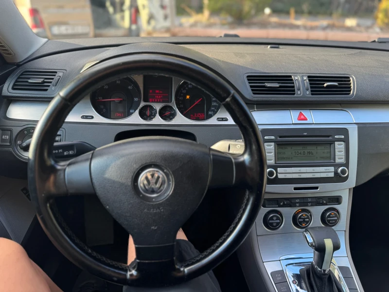 VW Passat 2.0TDI , DSG , BMP Motor, Obslujen, снимка 5 - Автомобили и джипове - 47540817