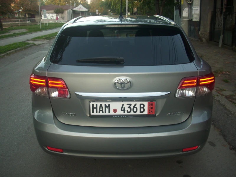 Toyota Avensis EXECUTIVE-2.0D4D-124PS-FACELIFT, снимка 7 - Автомобили и джипове - 47684044