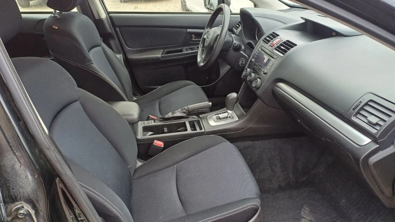 Subaru XV 2.0 Автомат AWD SWISS, снимка 10 - Автомобили и джипове - 48961554