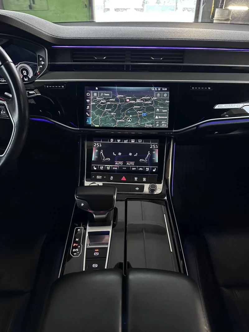 Audi A8 50TDI FULL MatrixLED LASER DISTRONICK, снимка 15 - Автомобили и джипове - 49247203