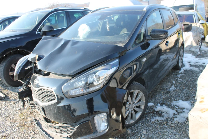 Kia Carens ИТАЛИЯ, НА ЧАСТИ, EVRO 6B, снимка 1 - Автомобили и джипове - 49259659