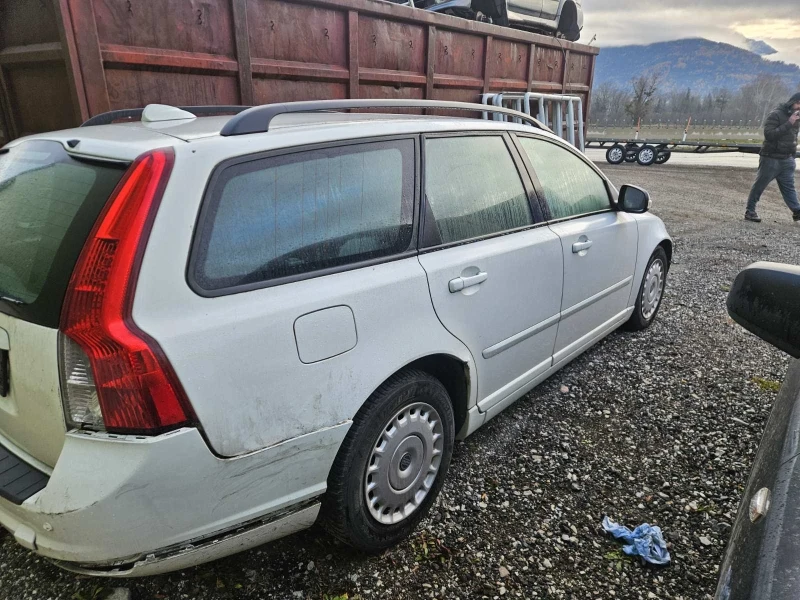 Volvo V50, снимка 7 - Автомобили и джипове - 49484412