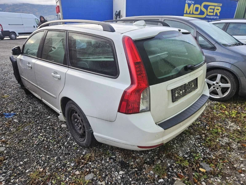 Volvo V50, снимка 5 - Автомобили и джипове - 49484412