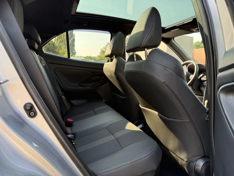 Toyota Yaris Cross 4х4 Adventure Гаранция , снимка 14 - Автомобили и джипове - 51949458