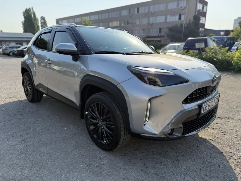 Toyota Yaris Cross 4х4 Adventure Гаранция , снимка 3 - Автомобили и джипове - 51949458