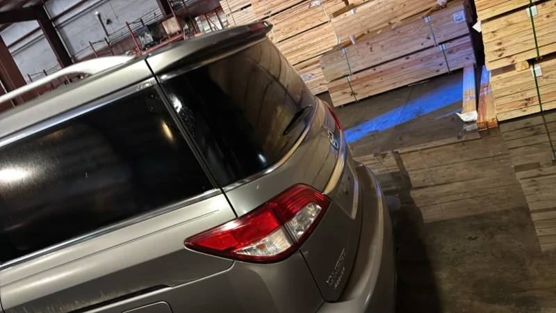 Nissan Quest 3.5 SV, снимка 6 - Автомобили и джипове - 52566072