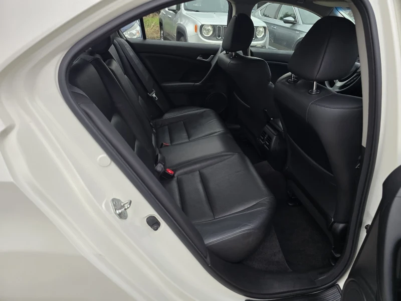 Honda Accord 2.4 i EXECUTIVE , снимка 15 - Автомобили и джипове - 52730718