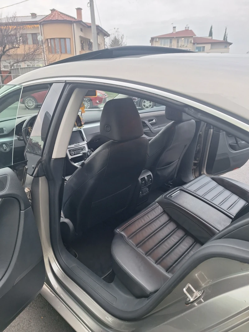 VW Passat, снимка 14 - Автомобили и джипове - 52867454