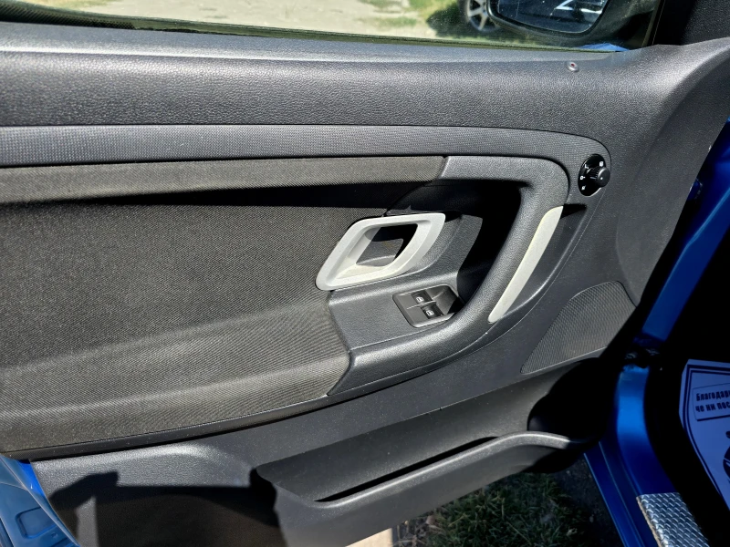 Skoda Roomster 1.9TDI/105hp/КЛИМАТРОНИК, снимка 7 - Автомобили и джипове - 53270610