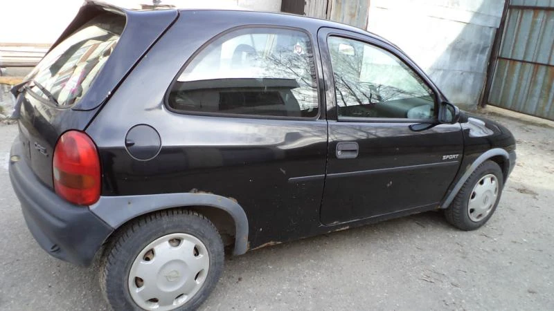 Opel Corsa 1,4 НА ЧАСТИ, снимка 1 - Автомобили и джипове - 46049228