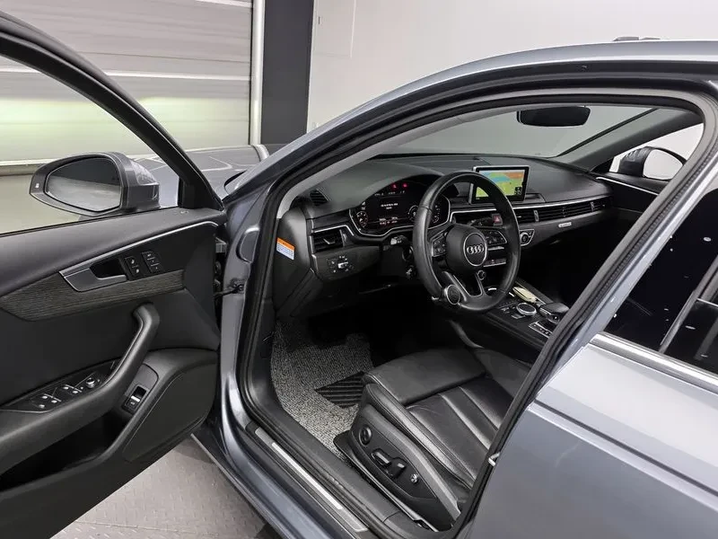 Audi A4 2.0 TDI Quattro, снимка 10 - Автомобили и джипове - 54144208