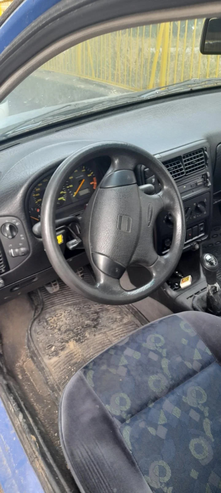 Seat Ibiza, снимка 4 - Автомобили и джипове - 55891280