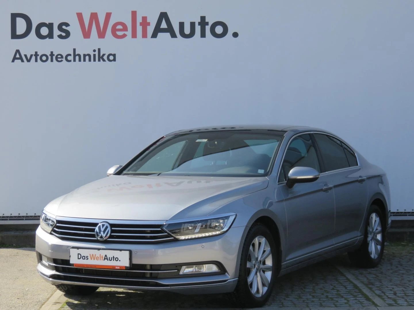 VW Passat Highline 1.8TSI BMT - [1] 