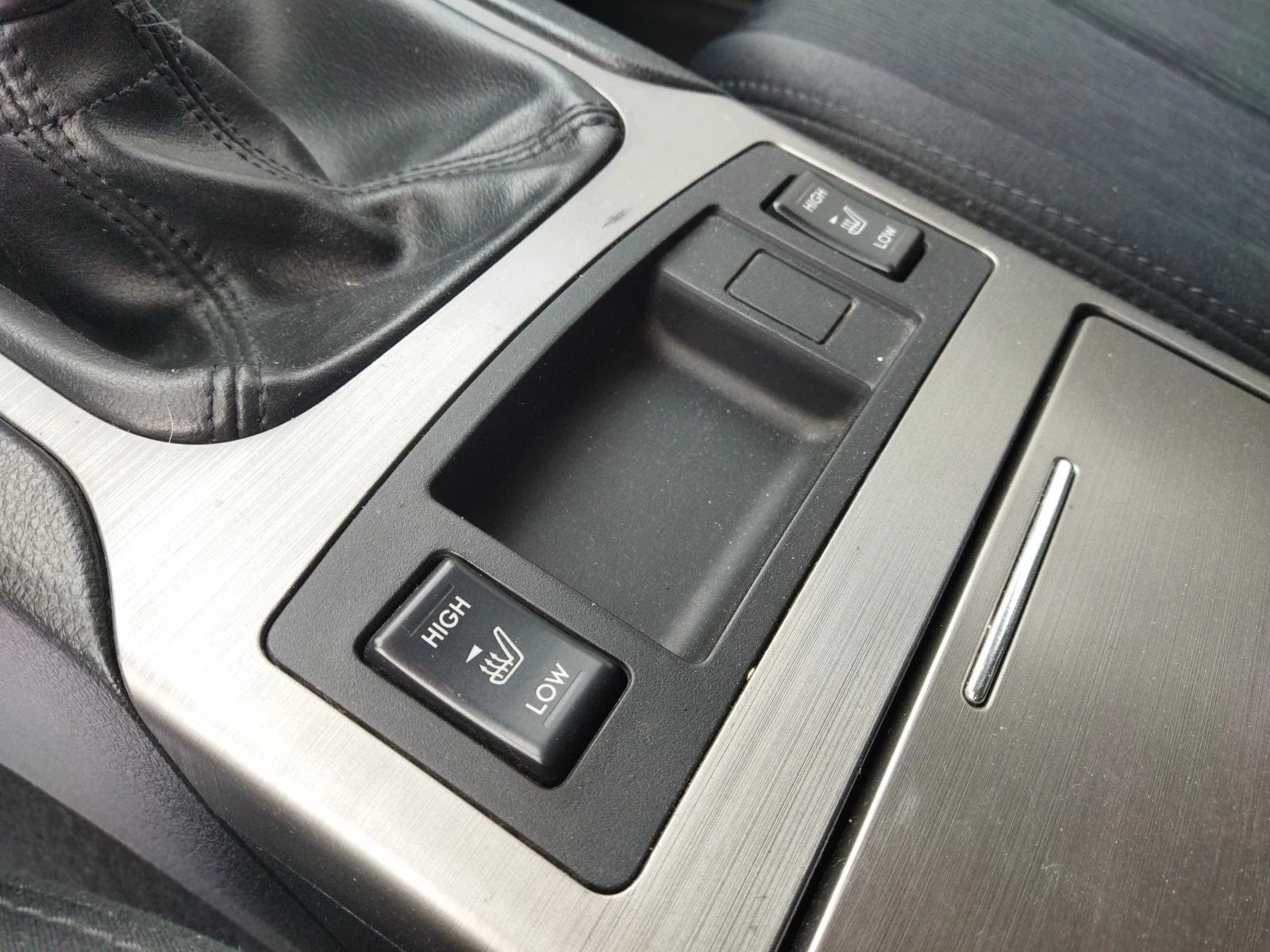 Subaru Legacy  2.0i-4X4-A/C | Mobile.bg   13