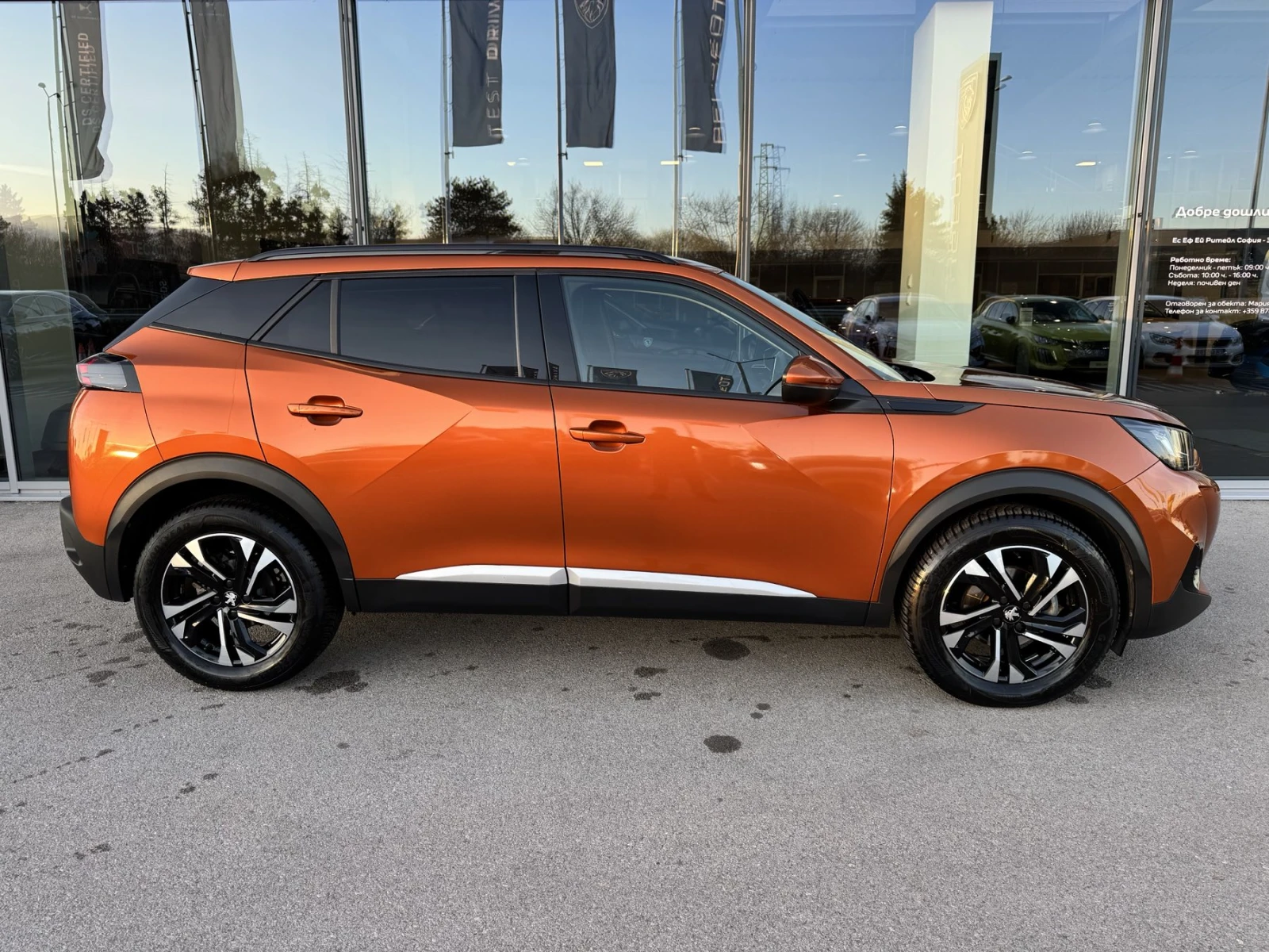 Peugeot 2008 New Line Up ALLURE PACK 1.2 PureTech 130 EAT8 EURO - изображение 4