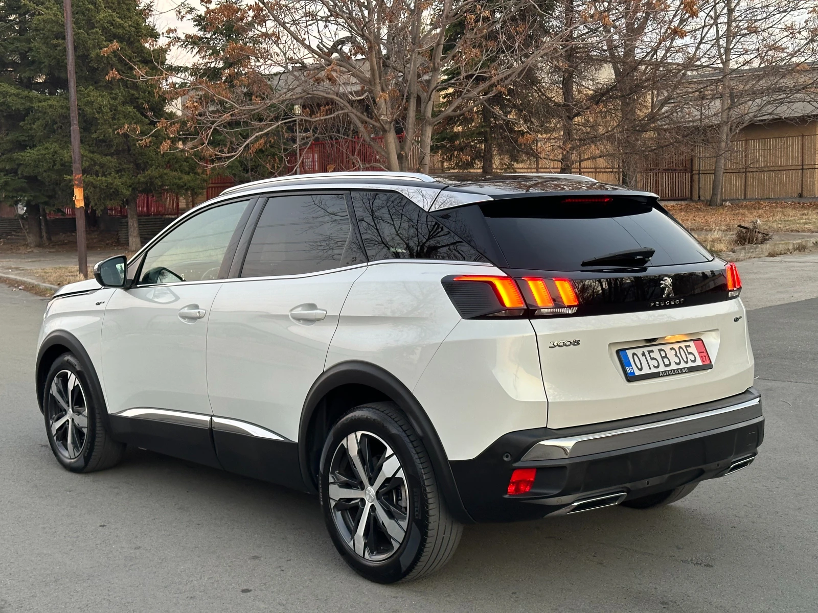 Peugeot 3008 2.0BlueHDI 180к.с EAT8 GT LINE ПЪЛНА СЕРВ. ИСТОРИЯ - изображение 5