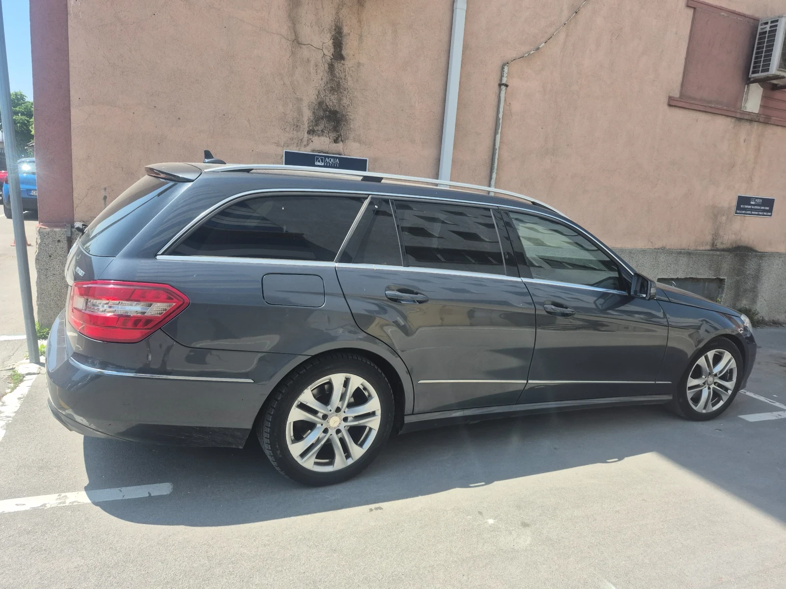 Mercedes-Benz E 300  - изображение 3