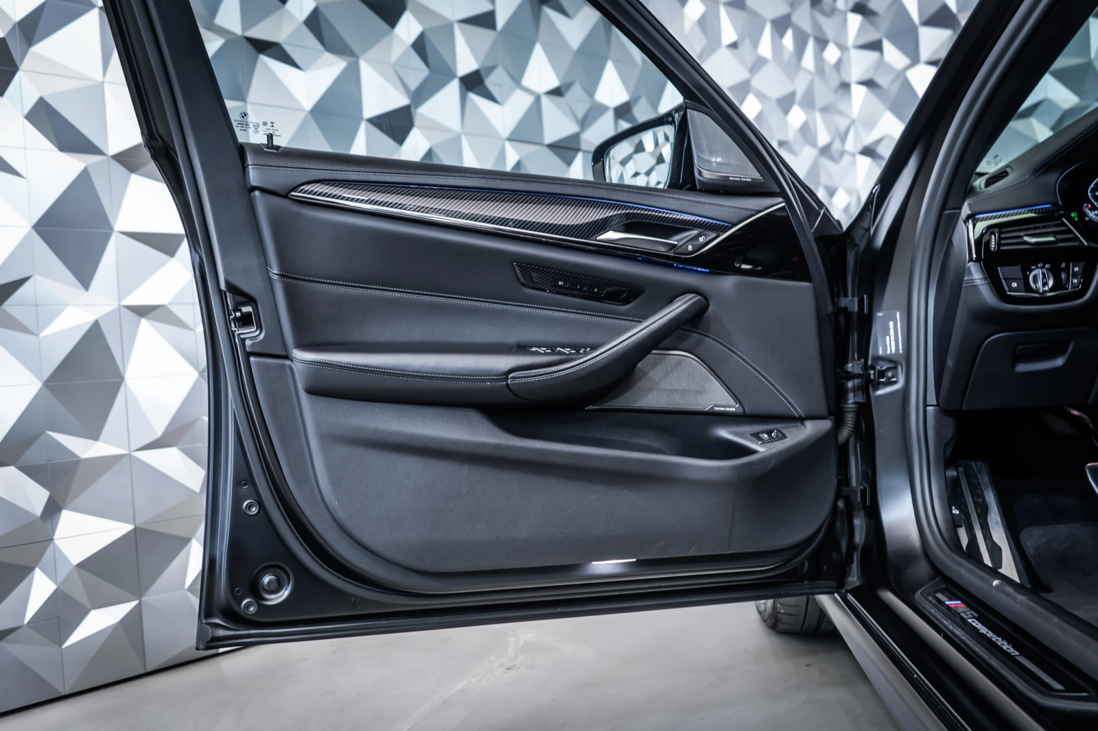 BMW M5 LCI* Competition M* Drv.Pack * Carbon* Harman/Kard - изображение 7