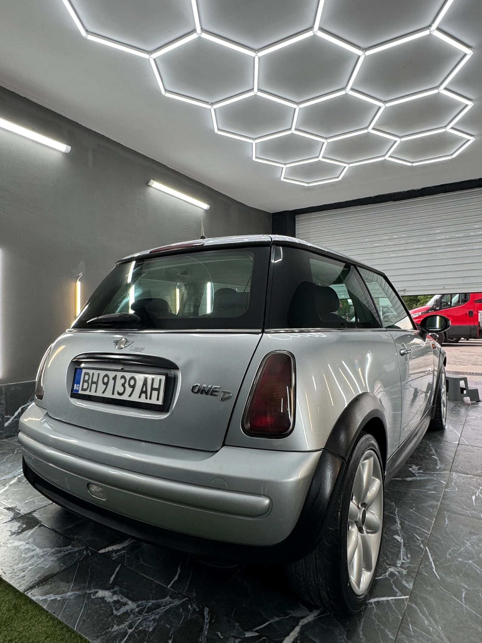 Mini D one 1.4 D 75hp - изображение 2