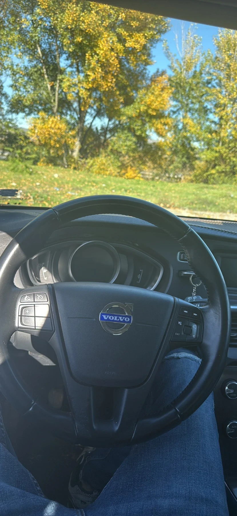 Volvo V40 | Mobile.bg   11