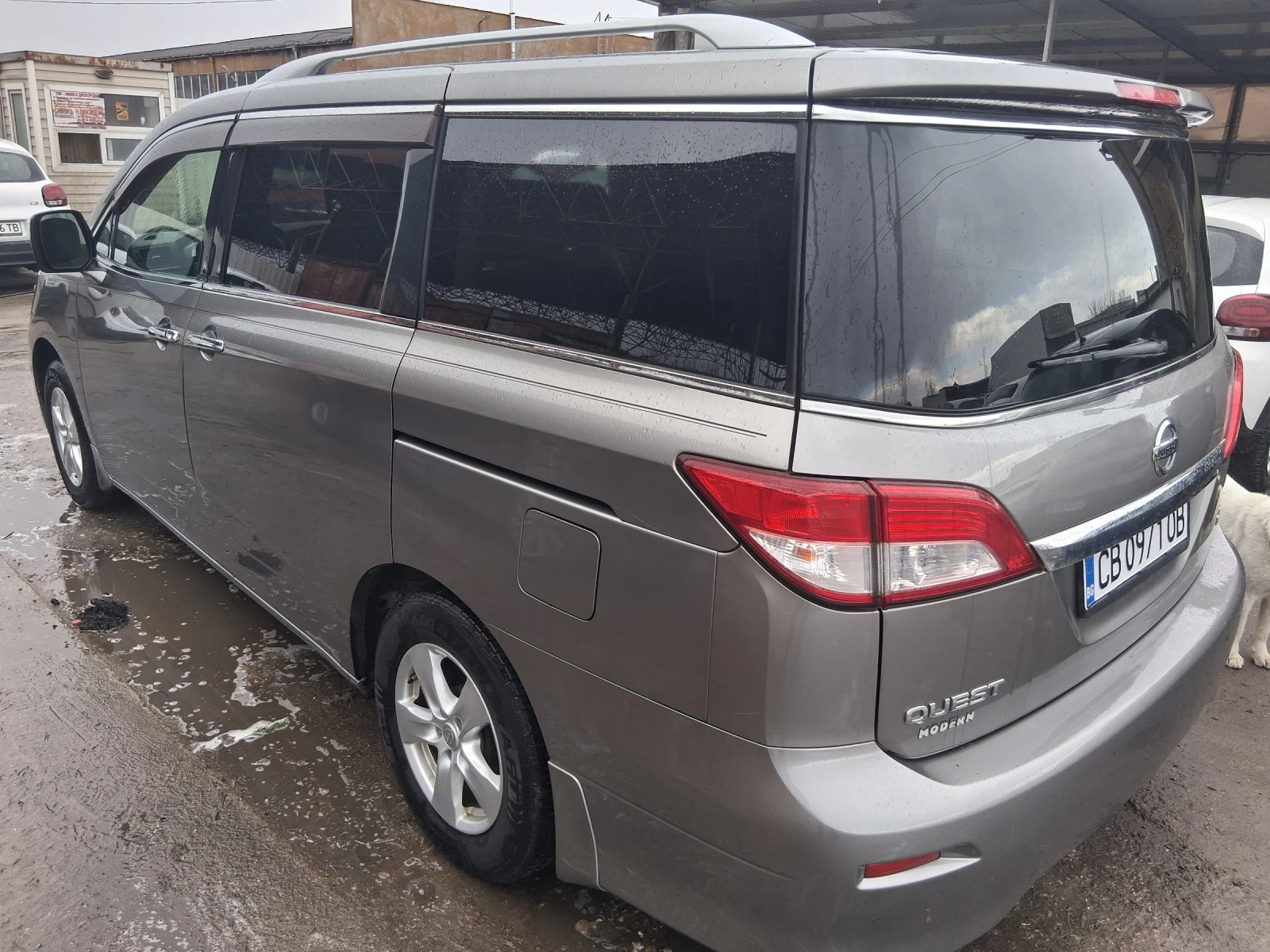 Nissan Quest 3.5 SV 260 к.с. 7 места, снимка 16 - Автомобили и джипове - 53805499