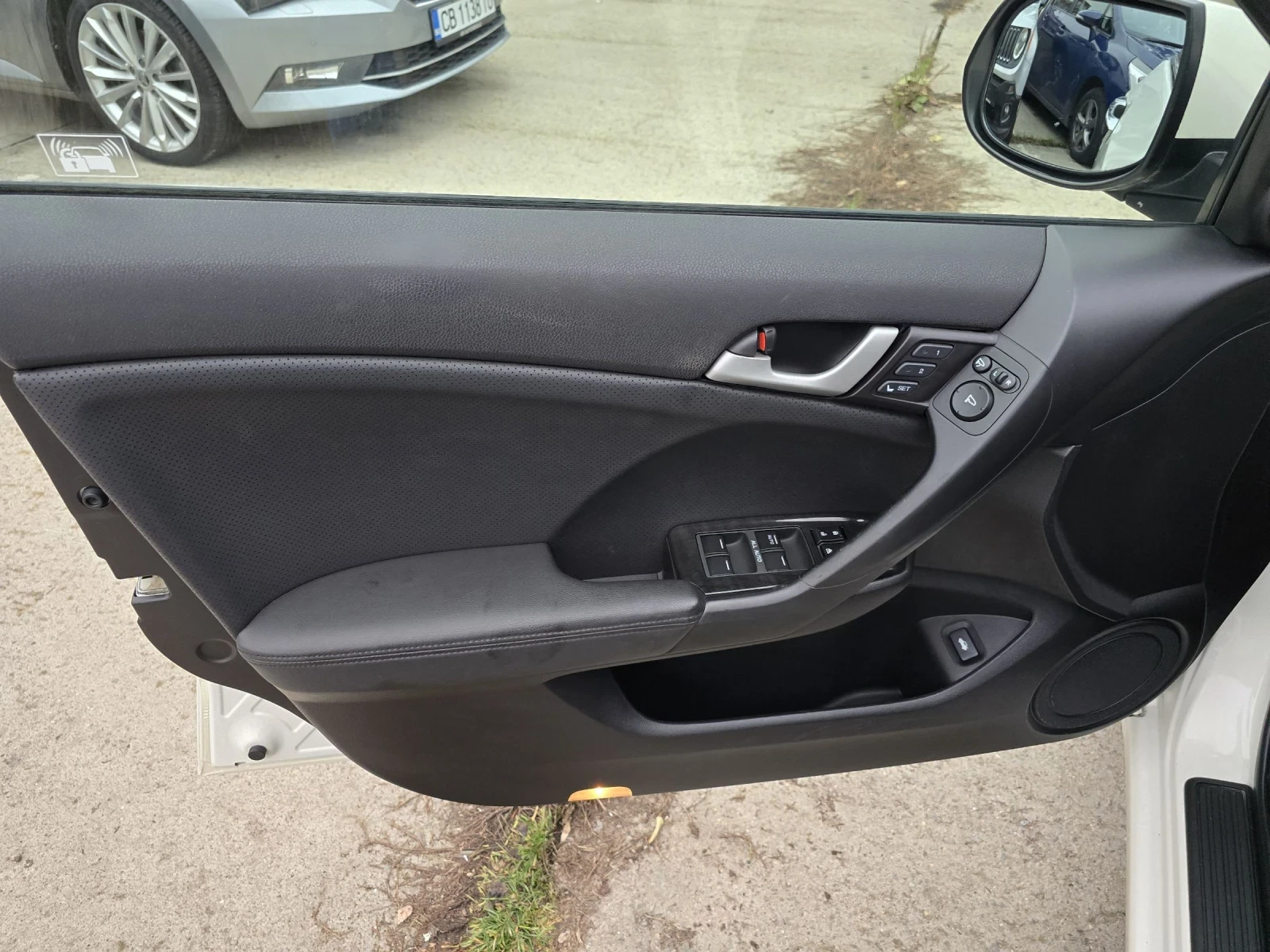 Honda Accord 2.4 i EXECUTIVE  | Mobile.bg � ����������� 13