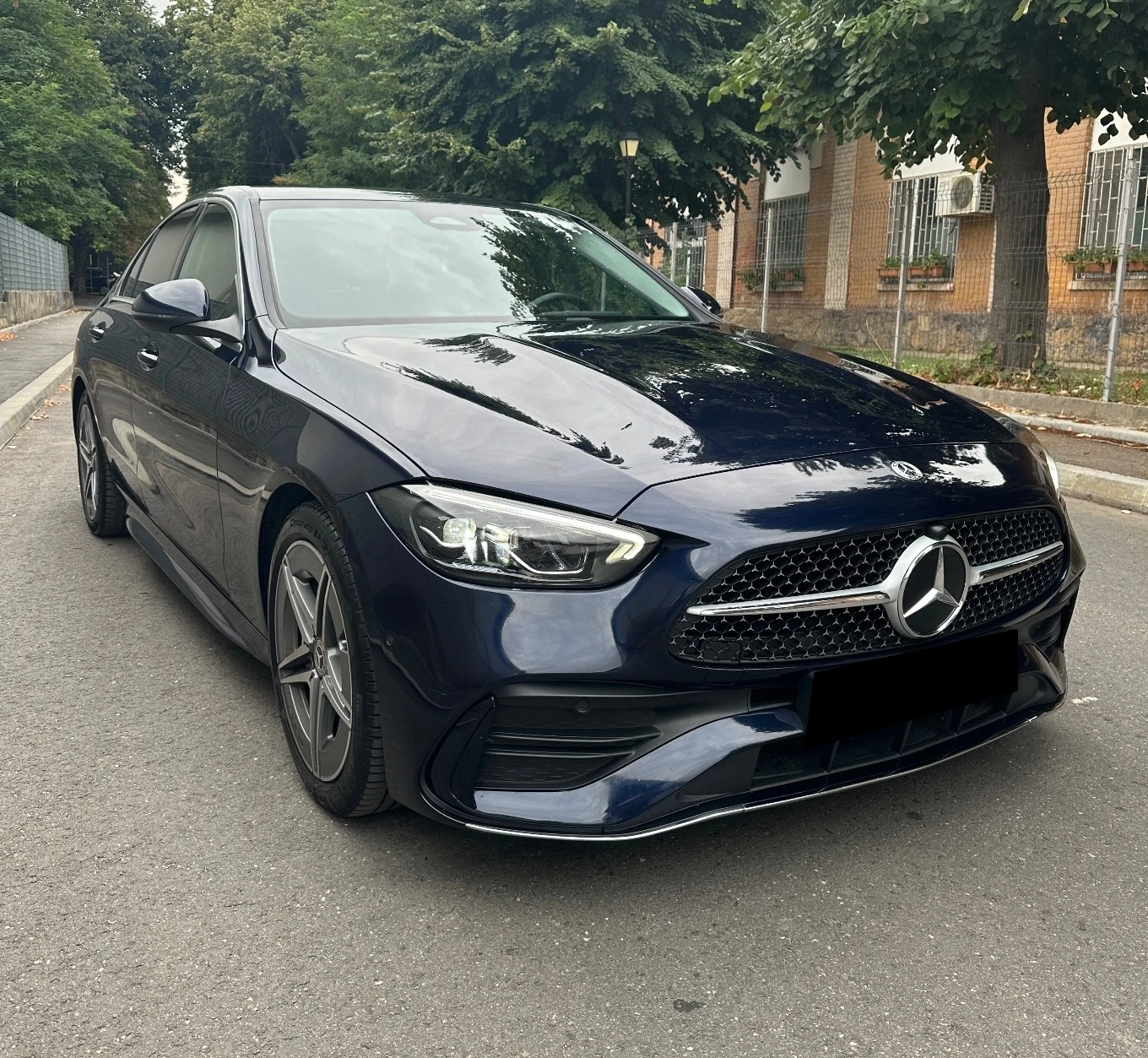 Mercedes-Benz C 220 d Sedan - изображение 2