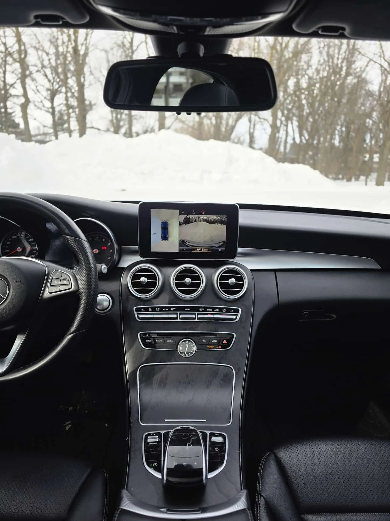 Mercedes-Benz C 300 * АВТО КРЕДИТ* ЦЕНА ДО БГ * СЕРВИЗНА ИСТОРИЯ *  - изображение 8