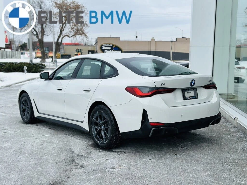 BMW i4 * АвтоКредит* (ЦЕНА ДО БГ), снимка 2 - Автомобили и джипове - 54071019