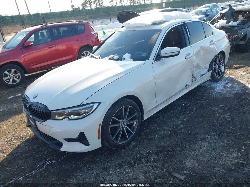 BMW 330 2l I xDrive, снимка 2 - Автомобили и джипове - 54093786