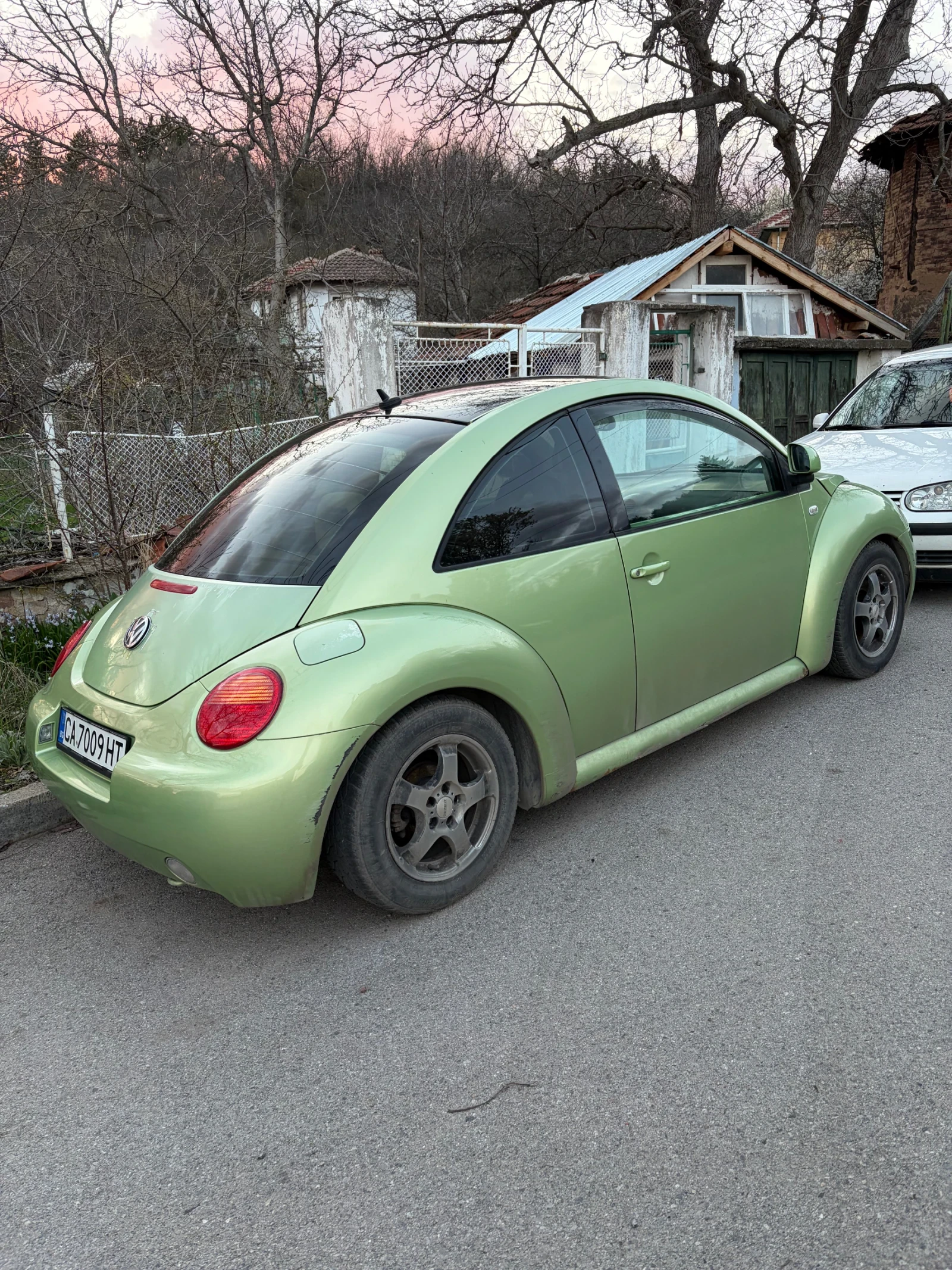 VW Beetle С Проблем , снимка 3 - Автомобили и джипове - 54100888