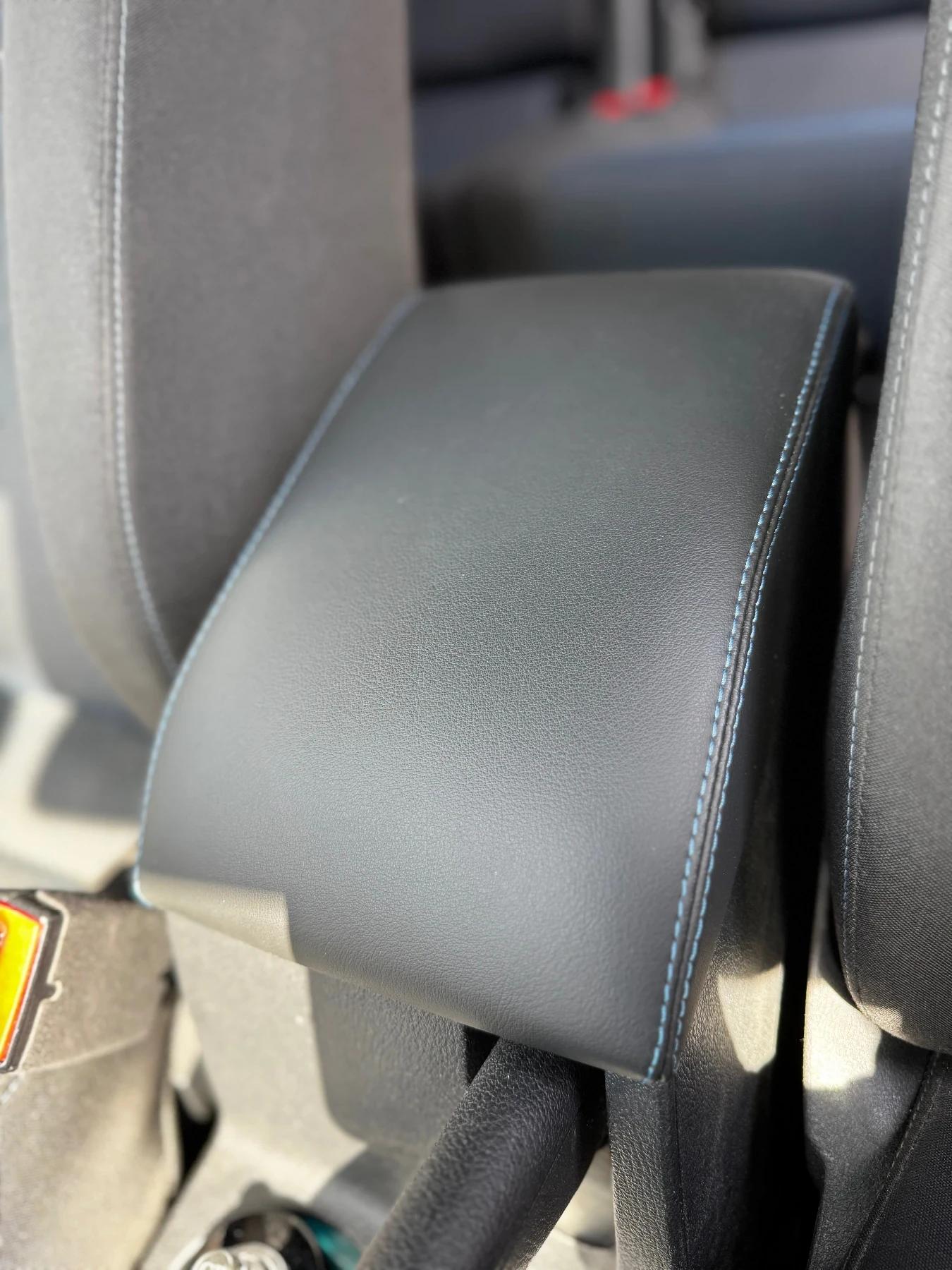 VW Caddy 2.0 TDi LED перфектно състояние , снимка 15 - Автомобили и джипове - 54183541