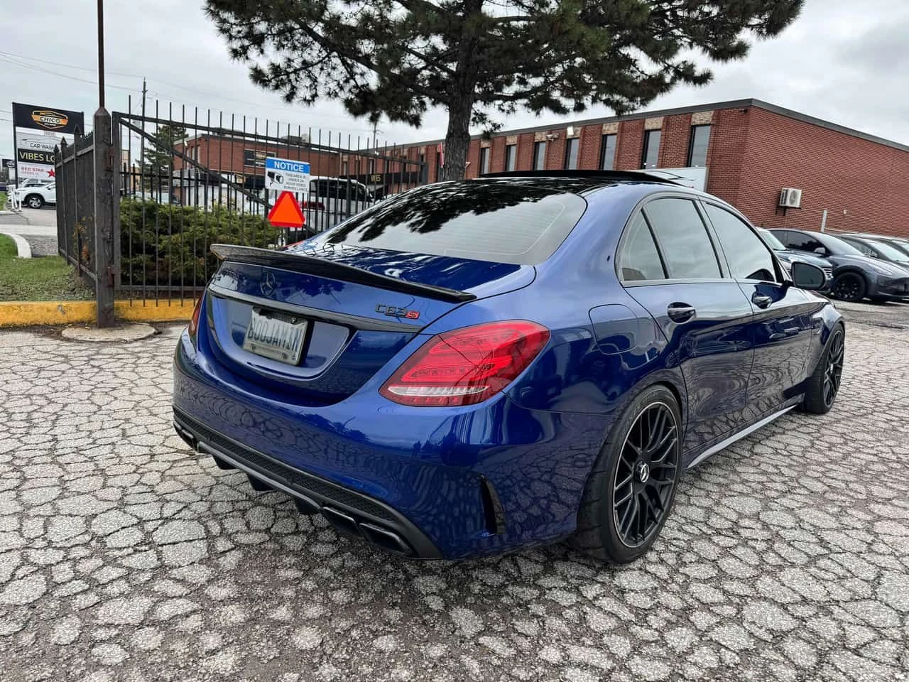 Mercedes-Benz C 63 AMG S/BURMESTER/ПАНОРАМА/СЛЕДЕНЕ НА ЛЕНТИ, снимка 5 - Автомобили и джипове - 54231679