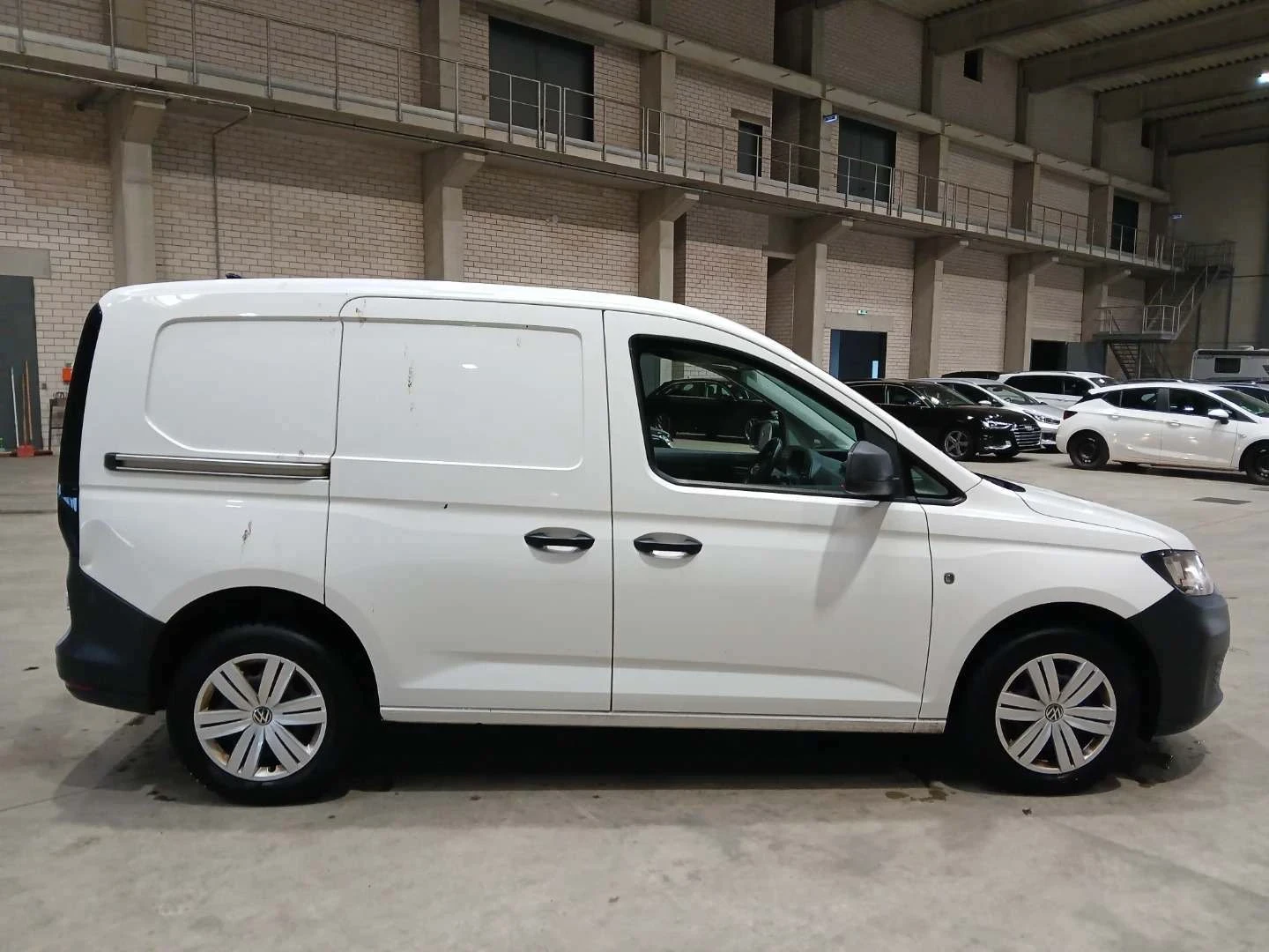 VW Caddy 2.0TDI DSG CARGO | Mobile.bg � ����������� 8