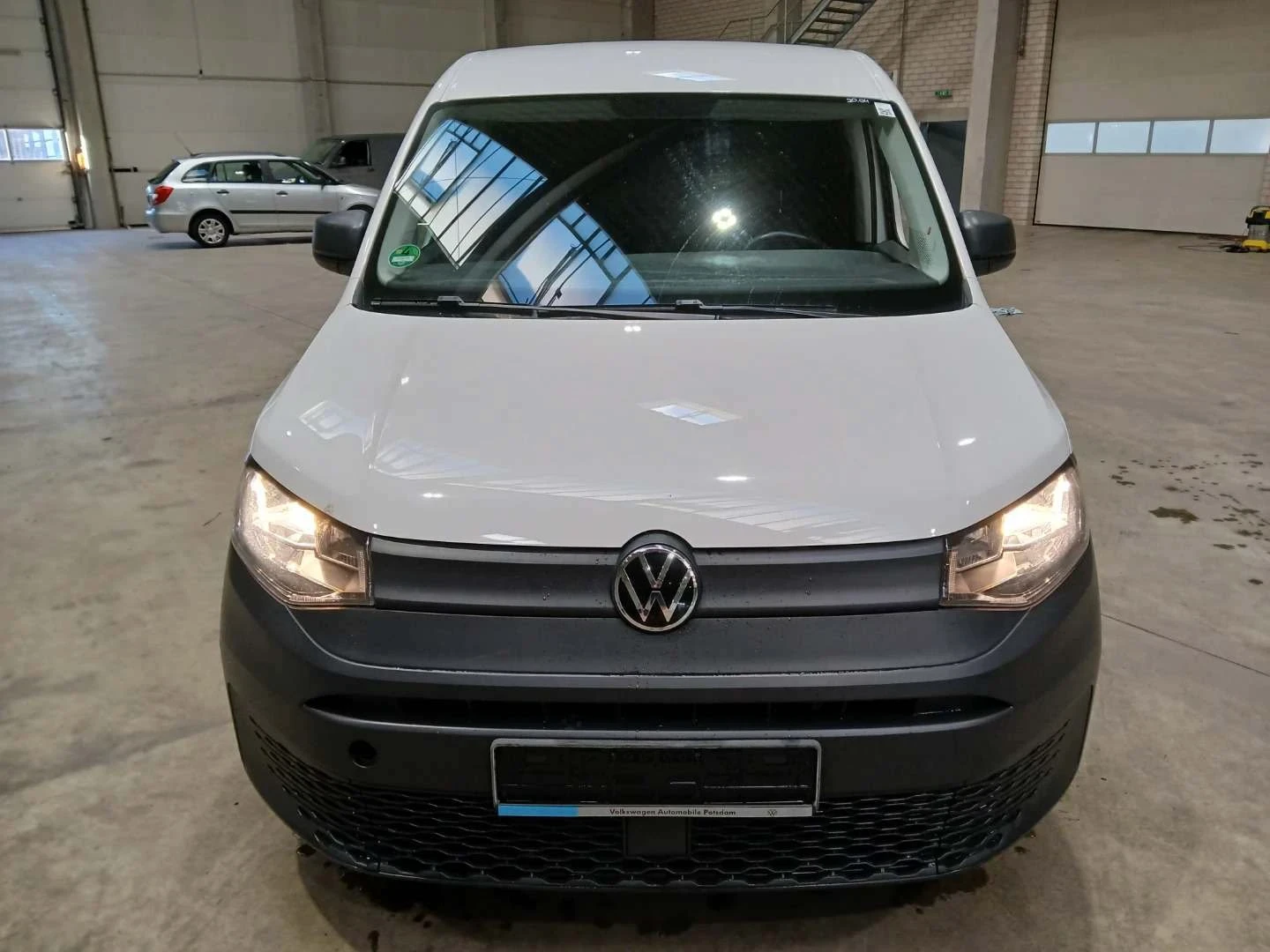 VW Caddy 2.0TDI DSG CARGO | Mobile.bg � ����������� 5