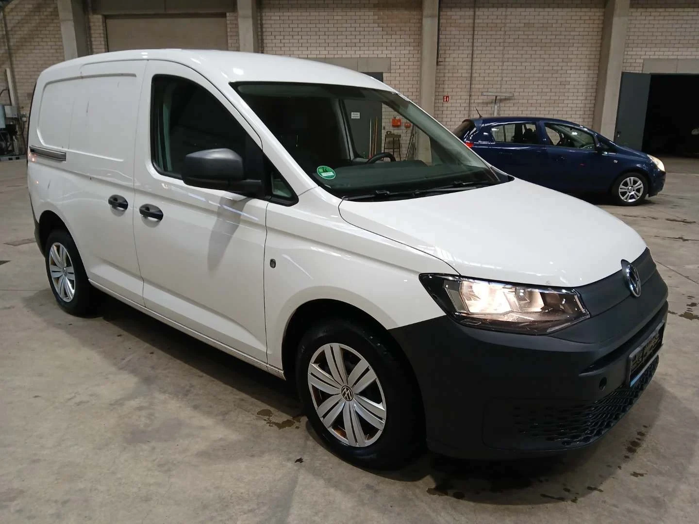 VW Caddy 2.0TDI DSG CARGO | Mobile.bg � ����������� 2