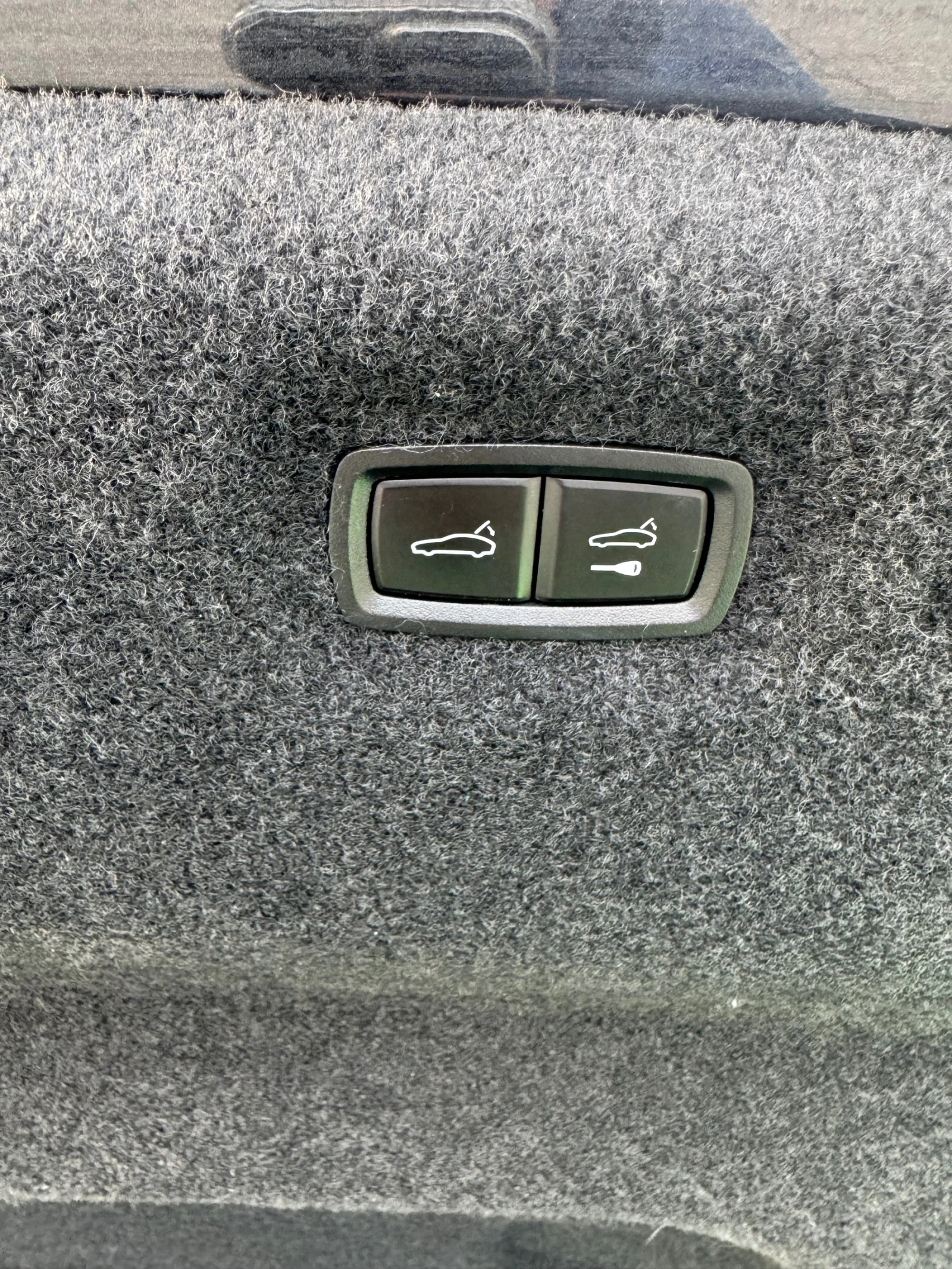 Porsche Taycan Turbo S 761 к.с., снимка 16 - Автомобили и джипове - 54477331