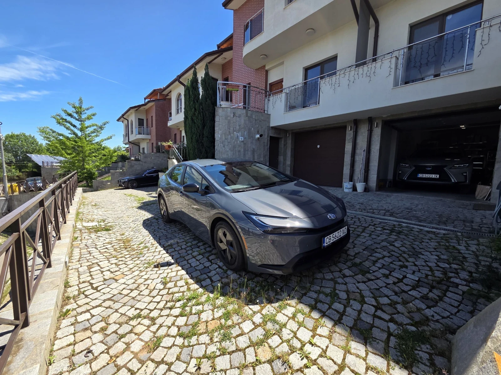 Toyota Prius Toyota Prius 2.0 HEV HIBRID в БГ